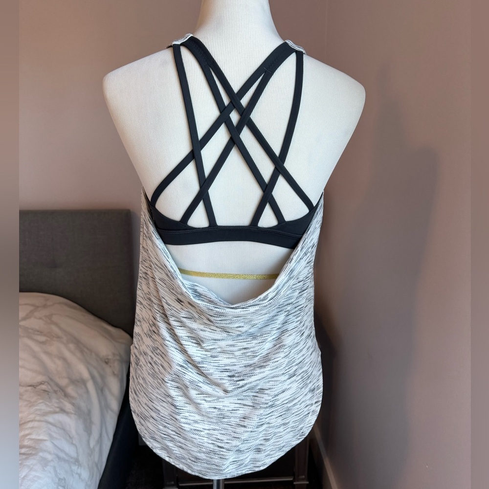 Lululemon Heather Gray Drape Back Tank Top with Built In Energy Bra Size 6
